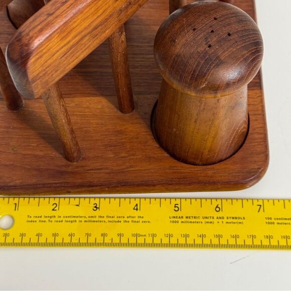 Vintage Teak Napkin Holder with Salt Shaker & Pepper Mill - Picture 10 of 11